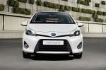 Toyota Yaris Hybrid 2012 года